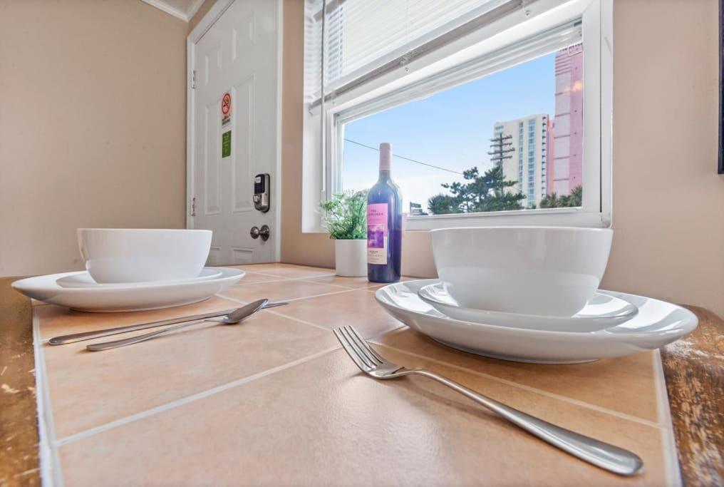 1Br With Pool Parking Pets Next To Beach 6 Διαμέρισμα Μιρτλ Μπιτς Εξωτερικό φωτογραφία